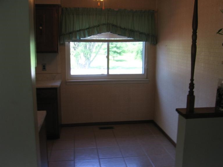 22500 Otter Road New Boston, MI 48164 - Photo 9 of 10 Photo 9