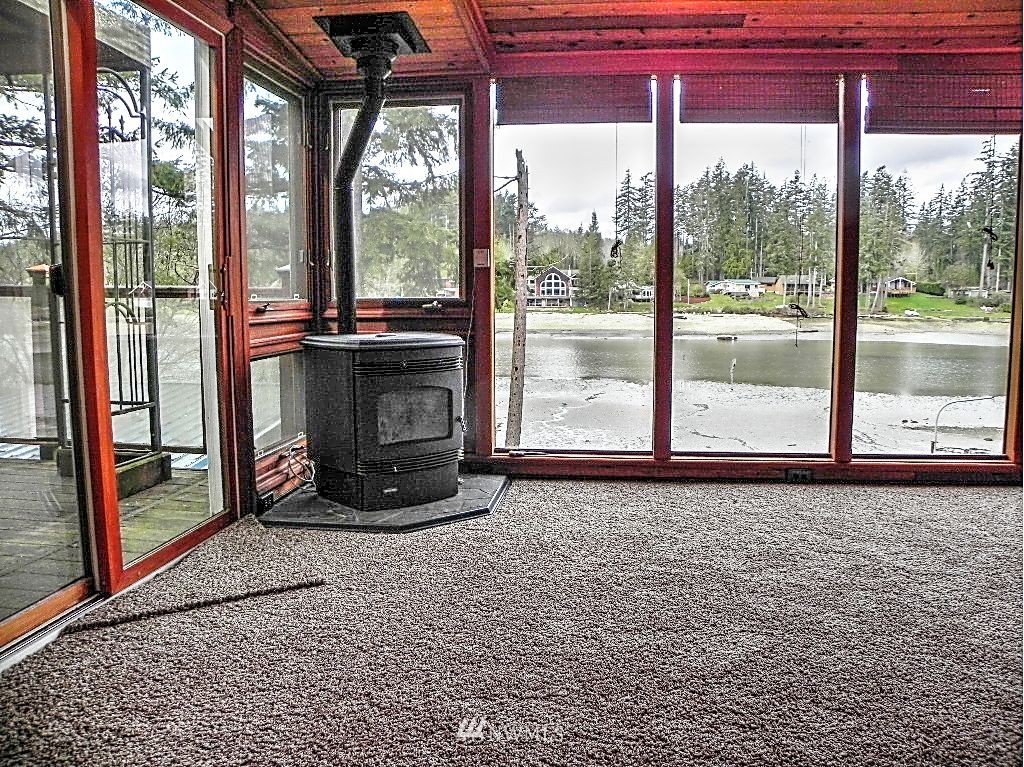 310 East Eckert Road Grapeview, WA 98546 - Photo 11 of 20 Gallery Image 11