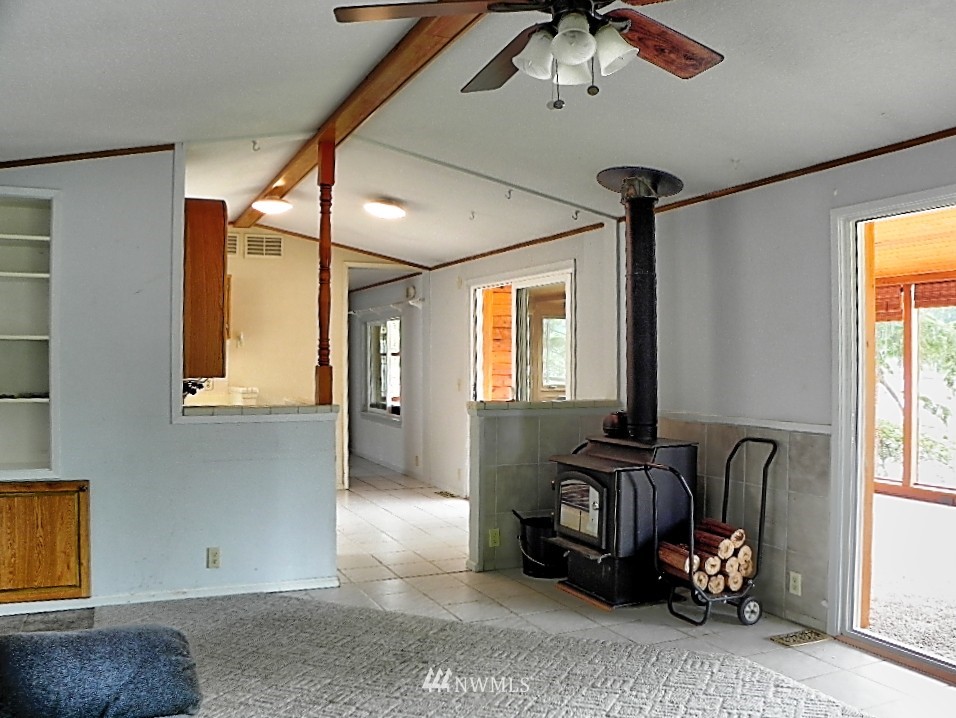 310 East Eckert Road Grapeview, WA 98546 - Photo 12 of 20 Gallery Image 12