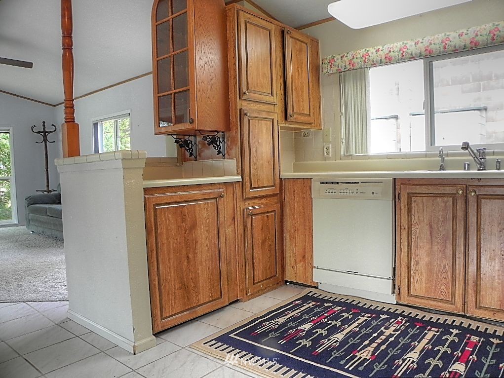 310 East Eckert Road Grapeview, WA 98546 - Photo 13 of 20 Gallery Image 13