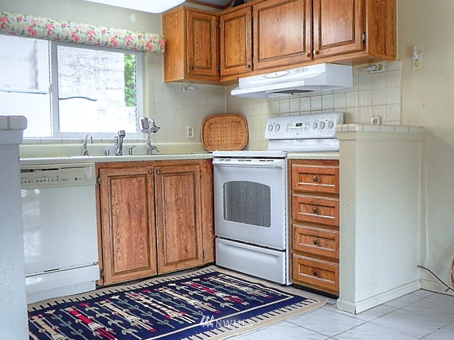 310 East Eckert Road Grapeview, WA 98546 - Photo 14 of 20 Gallery Image 14