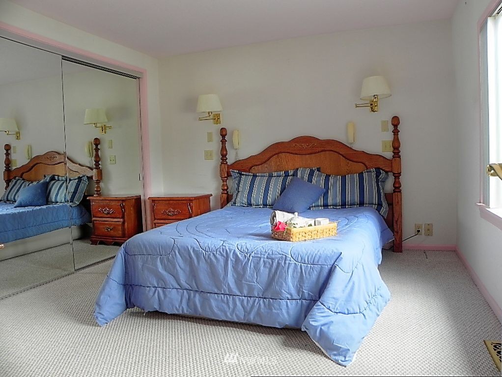 310 East Eckert Road Grapeview, WA 98546 - Photo 15 of 20 Gallery Image 15