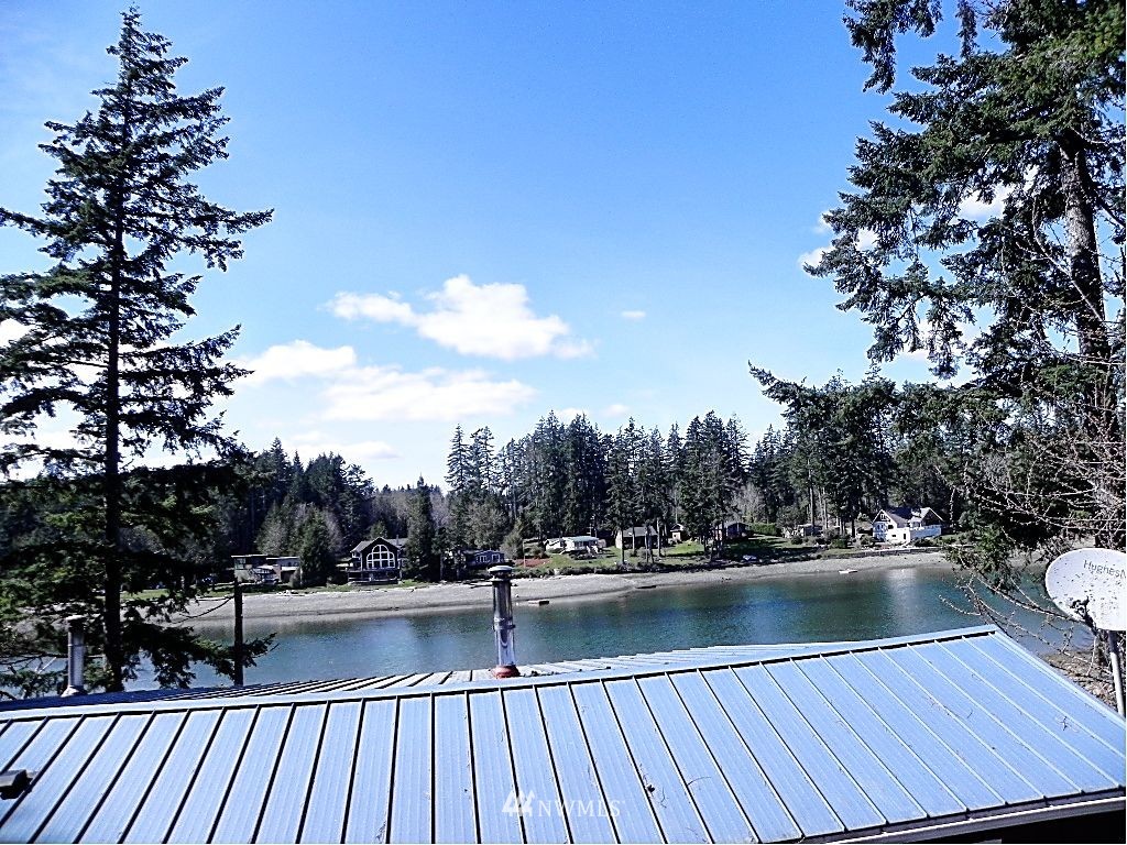 310 East Eckert Road Grapeview, WA 98546 - Photo 19 of 20 Gallery Image 19