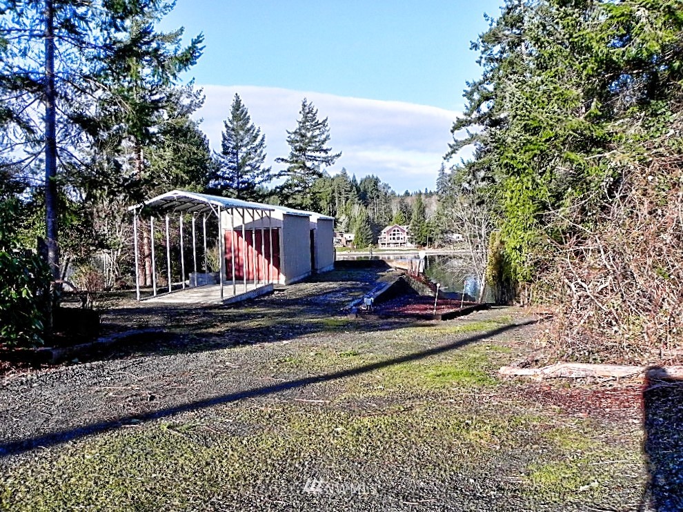 310 East Eckert Road Grapeview, WA 98546 - Photo 6 of 20 Gallery Image 6