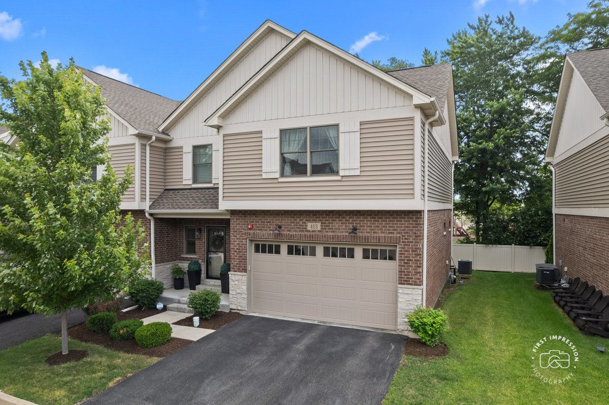 413 West Pierce Road Itasca, IL 60143 - Photo 1 of 31