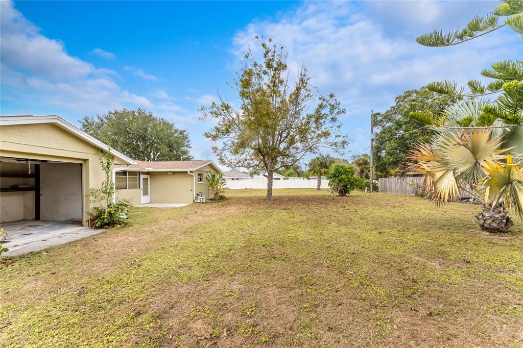 442 Kostner Street Port Charlotte, FL 33954 - Photo 41 of 69