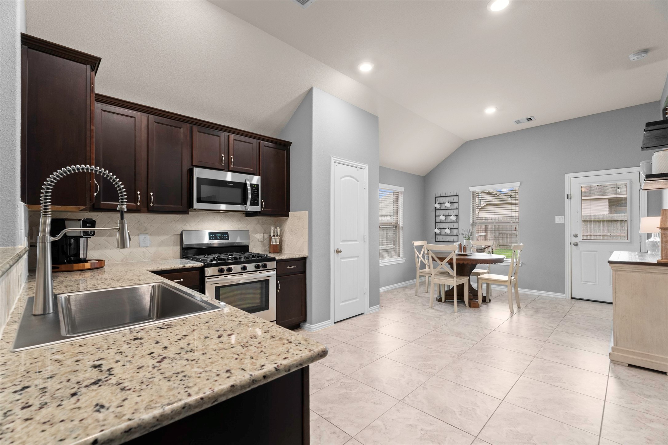 4480 Lone Alcove Drive Spring, TX 77386 - Photo 12 of 45