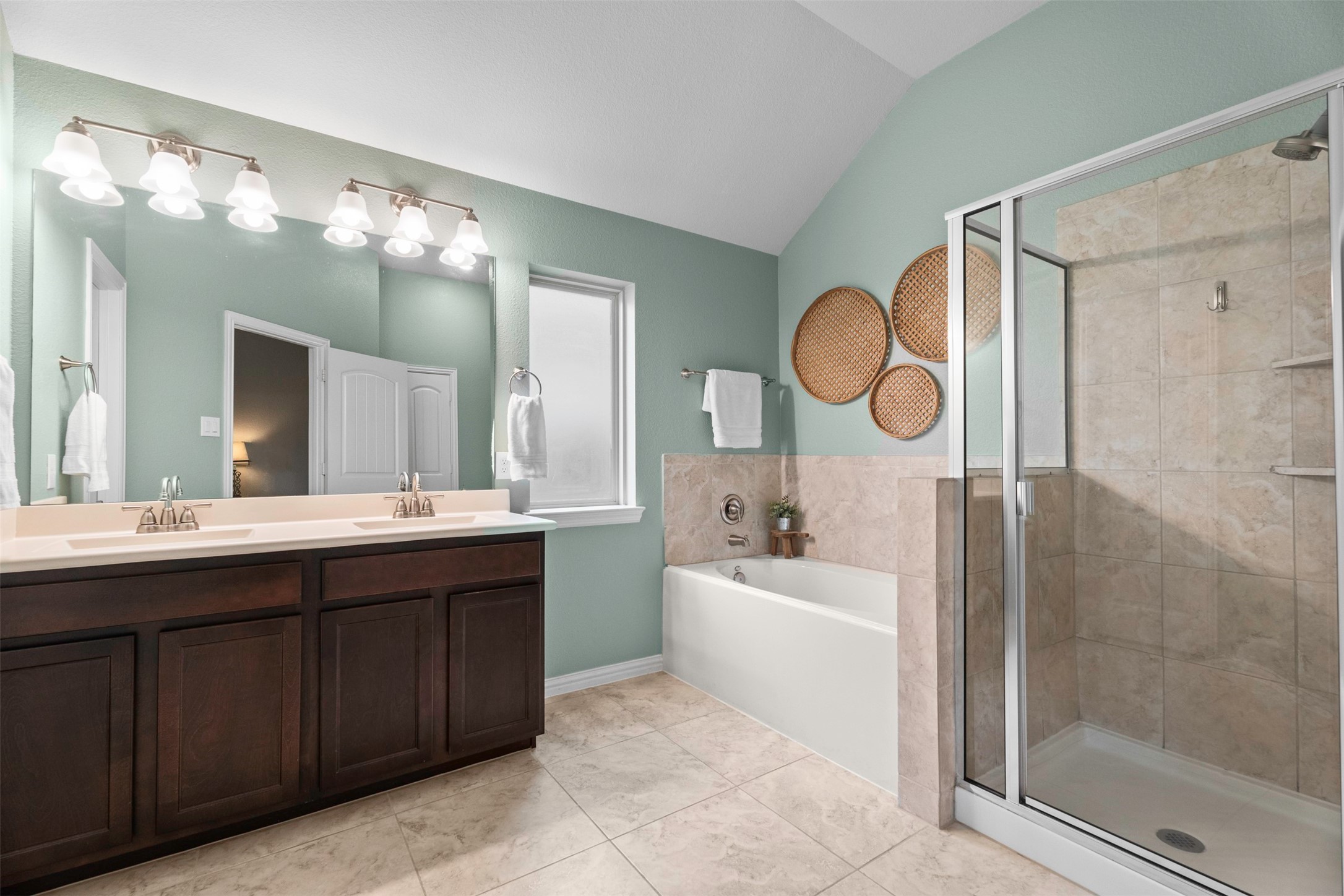 4480 Lone Alcove Drive Spring, TX 77386 - Photo 21 of 45 Primary ensuite