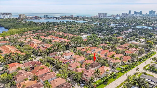 $975,000 | 1135 Satinleaf Street, Hollywood, FL 33019