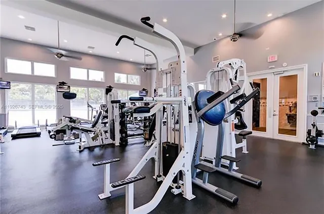 $975,000 | 1135 Satinleaf Street, Hollywood, FL 33019