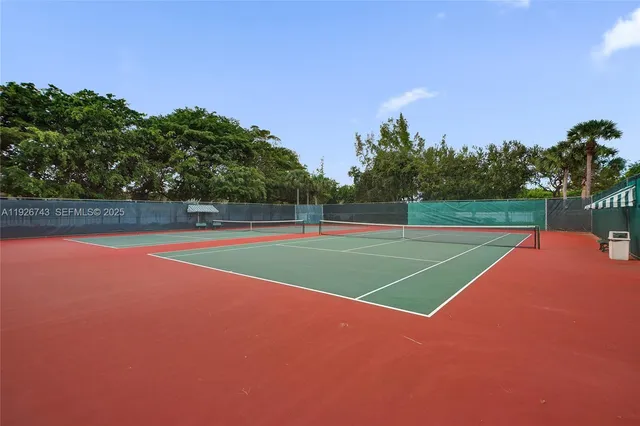 $975,000 | 1135 Satinleaf Street, Hollywood, FL 33019