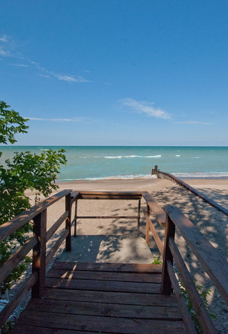 337 Sheridan Road Winnetka, IL 60093 - Photo 24 of 25 a view of a bench in wooden floor