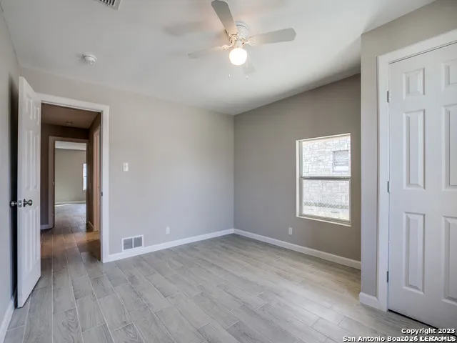 $1,850 | 4238 Commercial, San Antonio, TX 78221