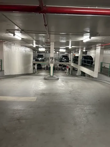 $2,900 | 77 Pond Avenue, Unit 407, Brookline, MA 02445