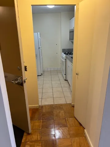 $2,700 | 77 Pond Avenue, Unit 407, Brookline, MA 02445