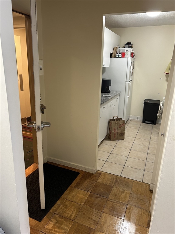 77 Pond Avenue, Unit 407 Brookline, MA 02445 - Photo 5 of 28