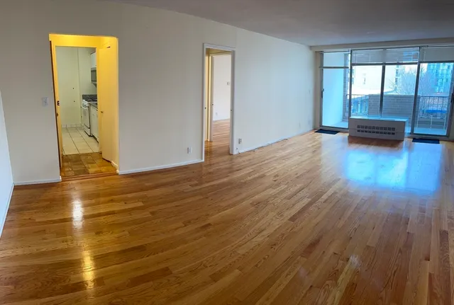 $2,700 | 77 Pond Avenue, Unit 407, Brookline, MA 02445