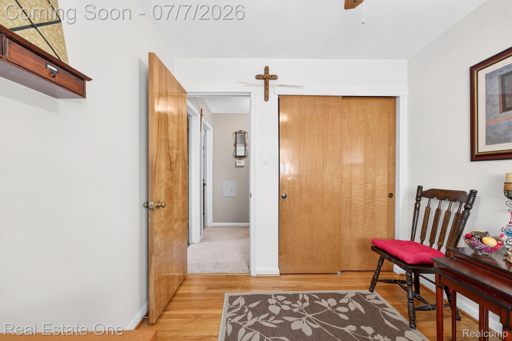 24749 Munson Street Taylor, MI 48180 - Photo 17 of 28 metro shores media_017.jpg