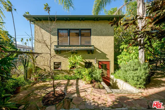 $1,799,000 | 1049 Elden Avenue, Los Angeles, CA 90006
