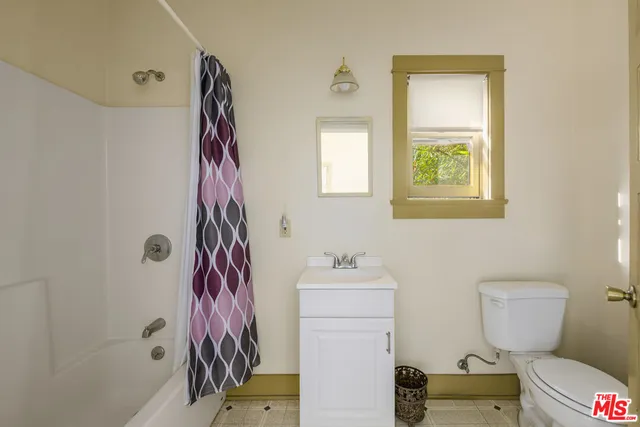 $1,799,000 | 1049 Elden Avenue, Los Angeles, CA 90006