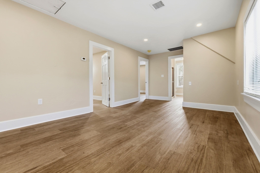 142 Elliott Street, Unit 2 Beverly, MA 01915 - Photo 14 of 23