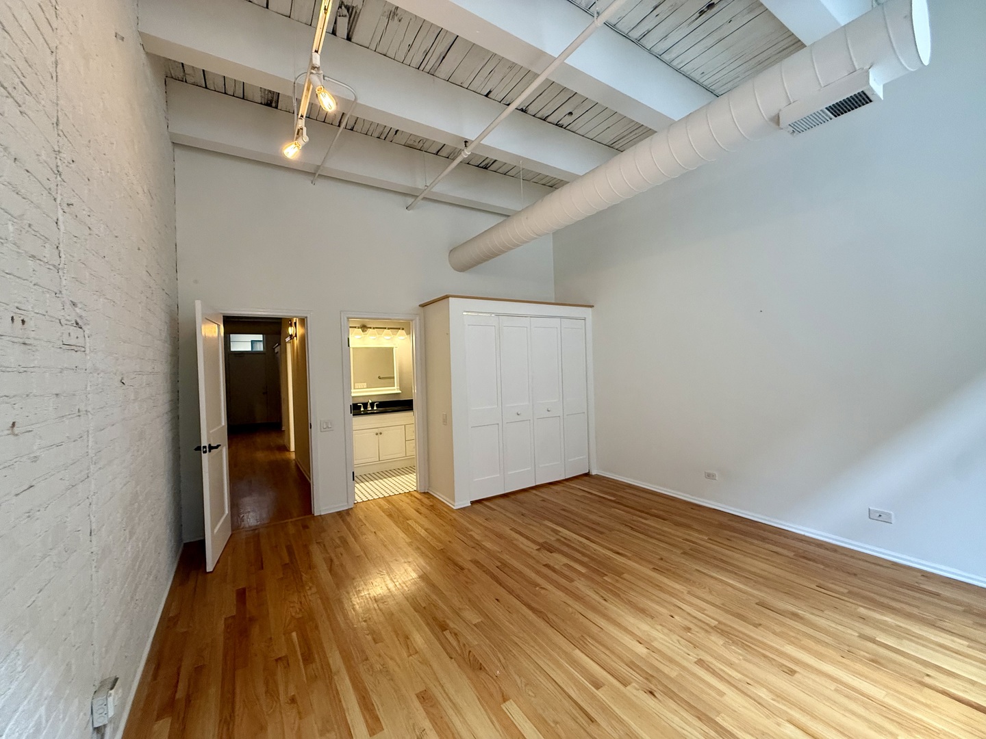 312 North May Street, Unit 4H Chicago, IL 60607 - Photo 15 of 22