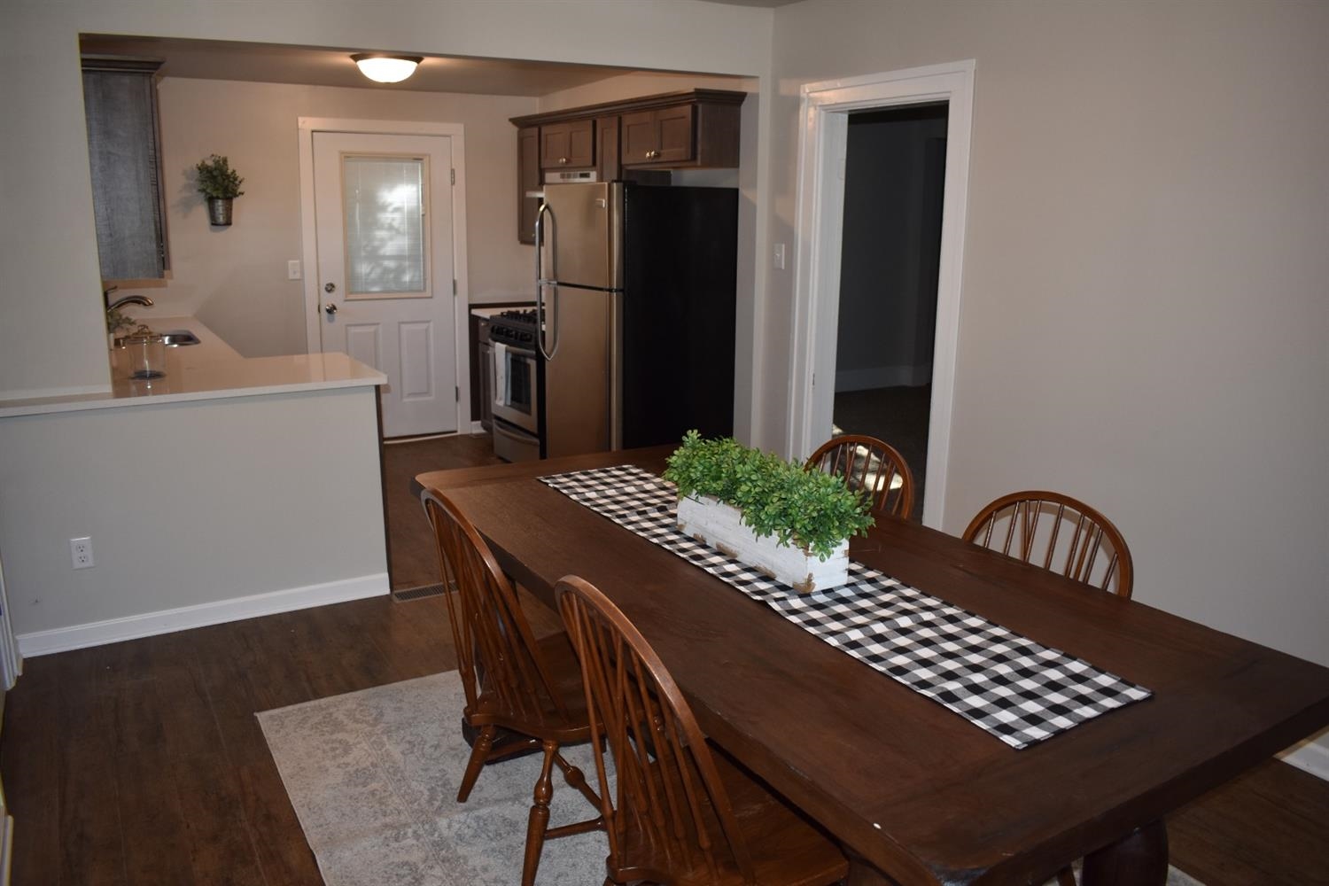 421 Foote Street Crown Point, IN 46307 - Photo 3 of 10 1500x1000