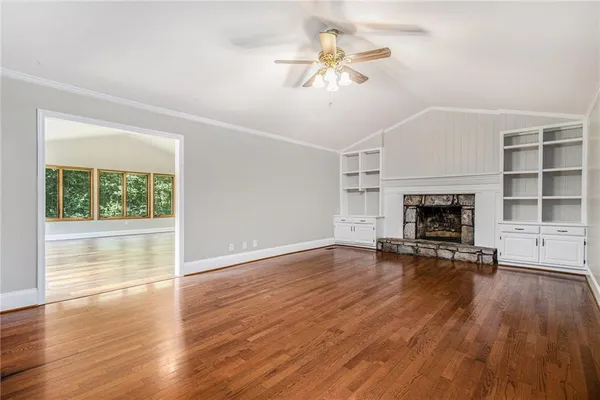 $325,000 | 371 Lake Drive Southeast, Calhoun, GA 30701