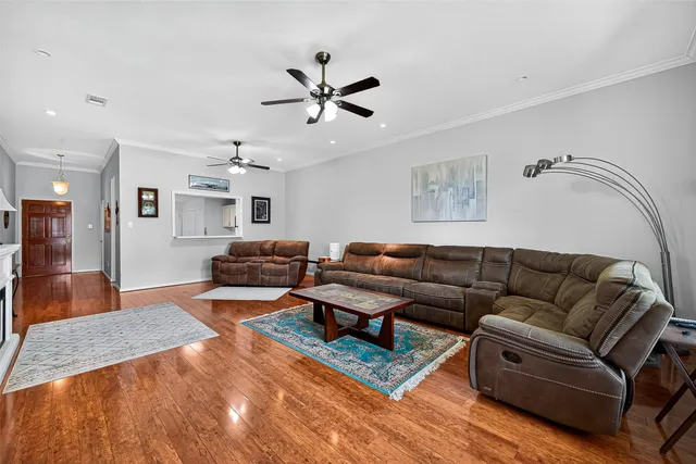 $258,500 | 3630 Teakwood Drive, Pearland, TX 77584