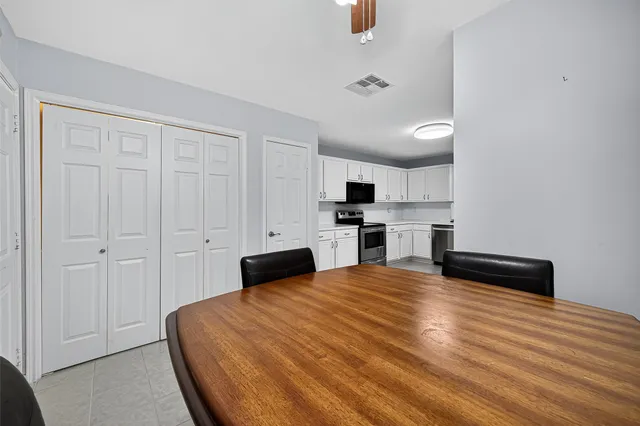 $258,500 | 3630 Teakwood Drive, Pearland, TX 77584