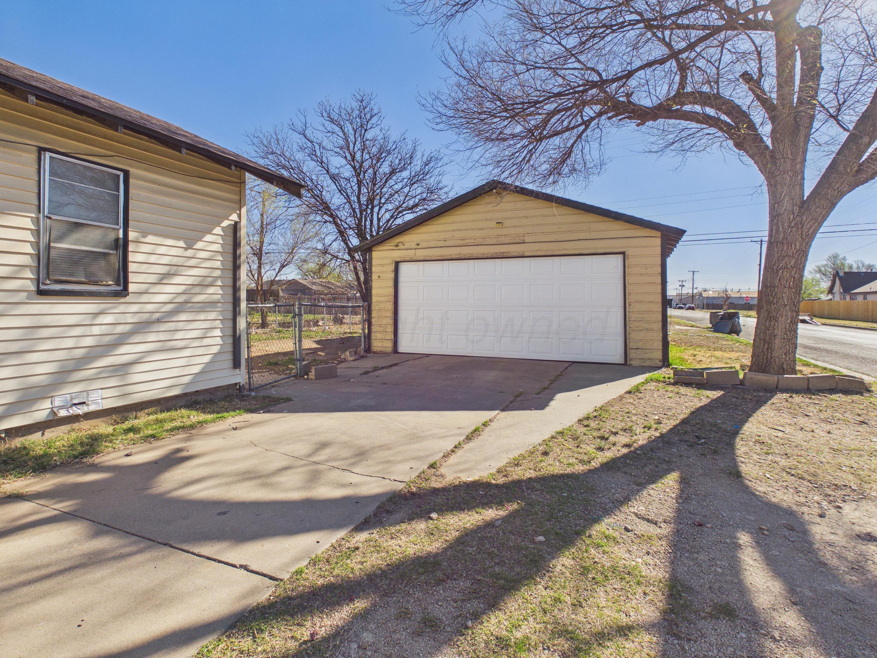 3411 South Polk Street Amarillo, TX 79110 - Photo 4 of 25 CAM06442G6-PR0016-STILL006