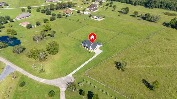 $699,000 | 136 Timber Ridge Road, Liberty, TX 77575