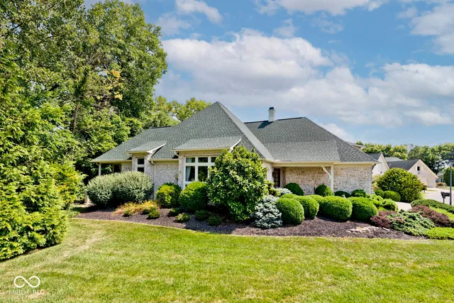 $549,000 | 3325 Nottinghill Drive East, Plainfield, IN 46168