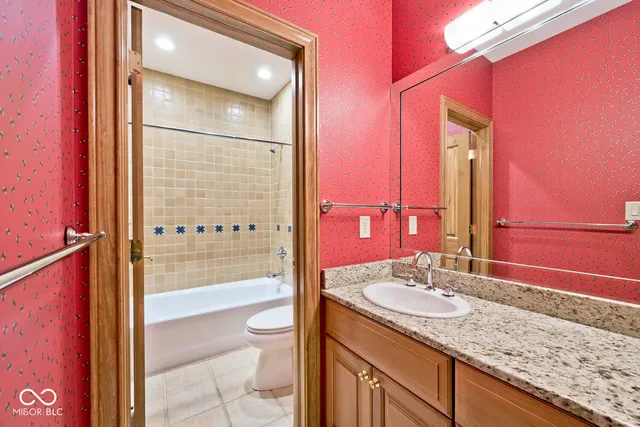 $549,000 | 3325 Nottinghill Drive East, Plainfield, IN 46168