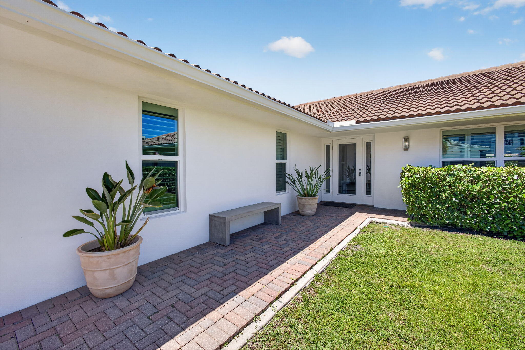 1160 Coral Way Singer Island, FL 33404 - Photo 4 of 62 7-web-or-mls-5D1A0949