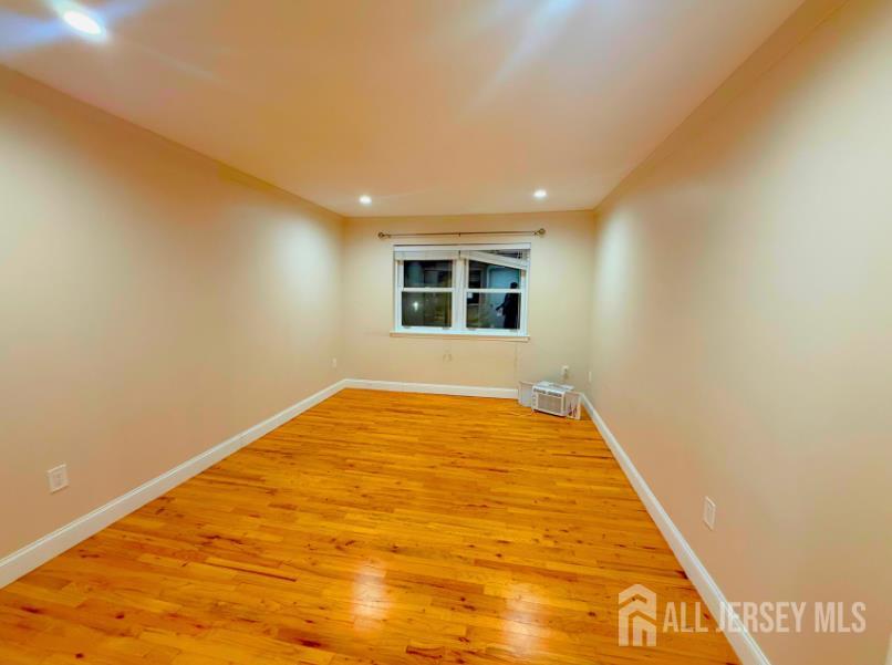 44 Judson Street, Unit 12B Edison, NJ 08837 - Photo 6 of 8