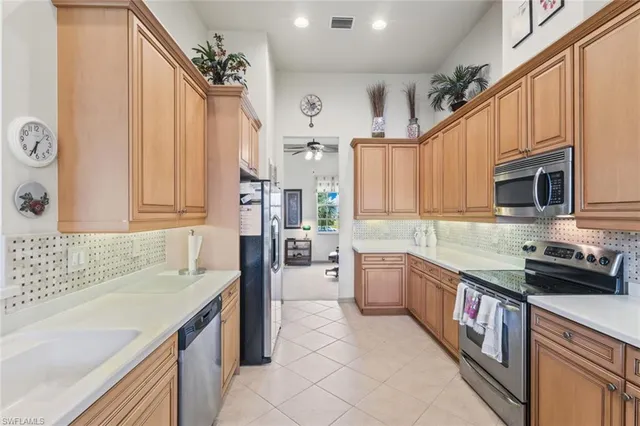 $5,000 | 16521 Goldenrod Lane, Unit 202, Fort Myers, FL 33905