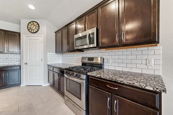 $2,200 | 3015 Lightles Manor Court, Katy, TX 77494