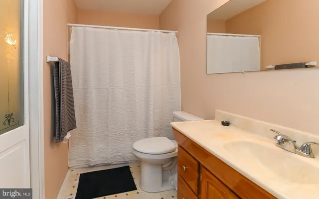 $210,000 | 87 Woodway Drive, West Deptford, NJ 08066