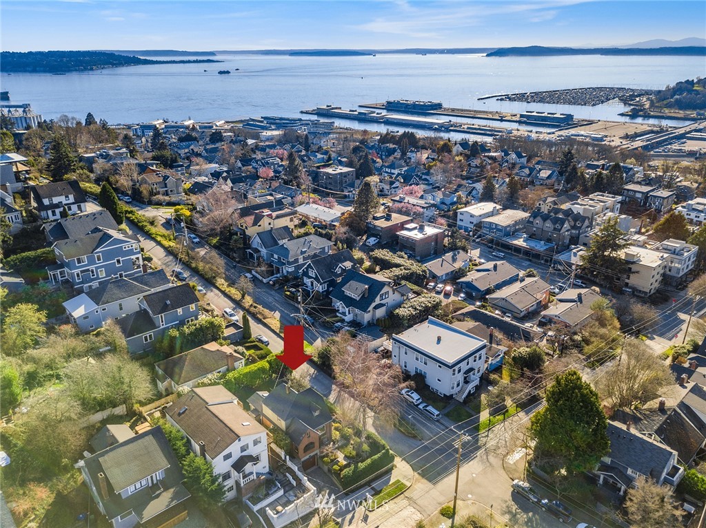823 West Howe Street Seattle, WA 98119 - Photo 24 of 27 Gallery Image 24
