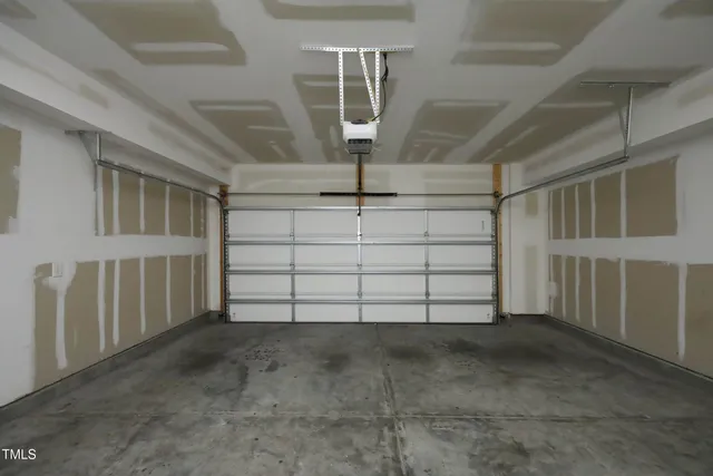 a view of house with a street