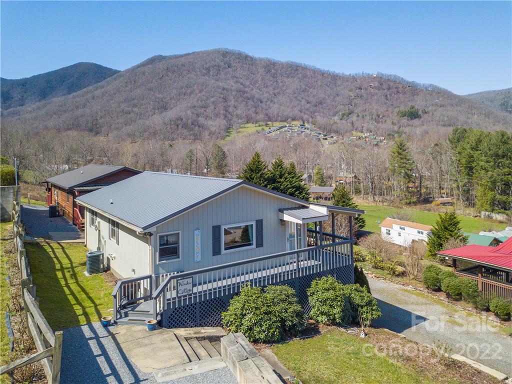 342 Rocky Top Road Maggie Valley, NC 28751 - Photo 1 of 13 Gallery Image 1