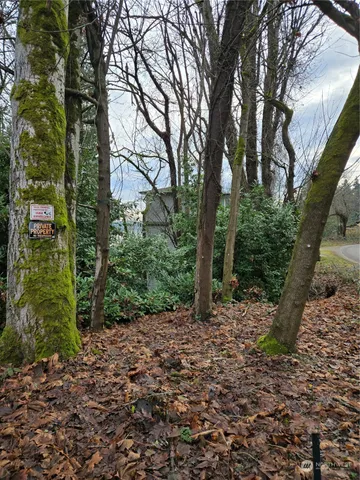 $188,000 | 14014 41st Avenue Northeast, Seattle, WA 98125