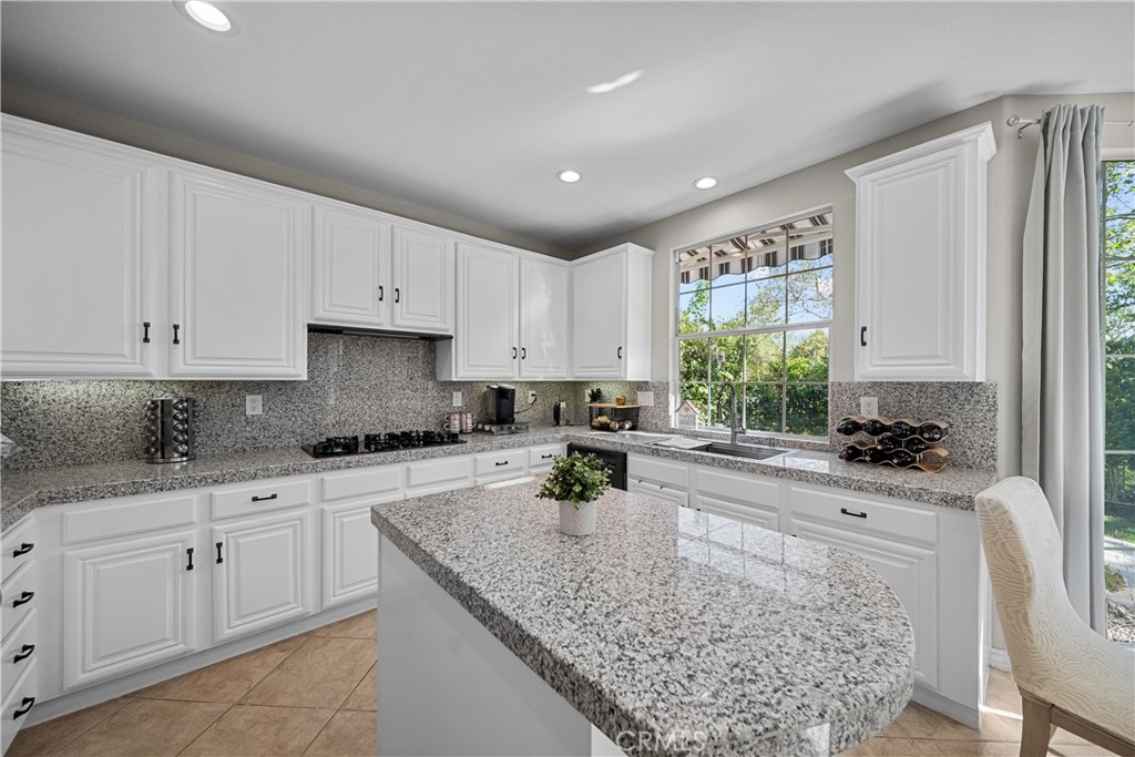 23912 Lakeside Road Valencia, CA 91355 - Photo 23 of 75