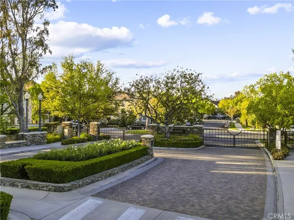 $1,298,800 | 23912 Lakeside Road, Valencia, CA 91355