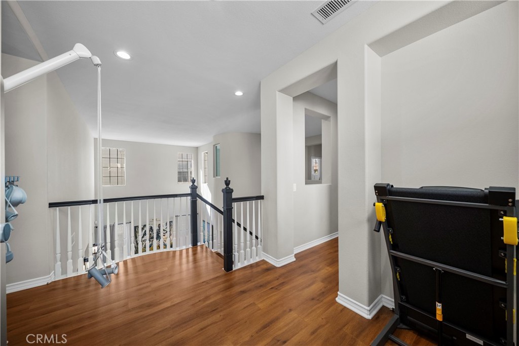 23912 Lakeside Road Valencia, CA 91355 - Photo 40 of 75