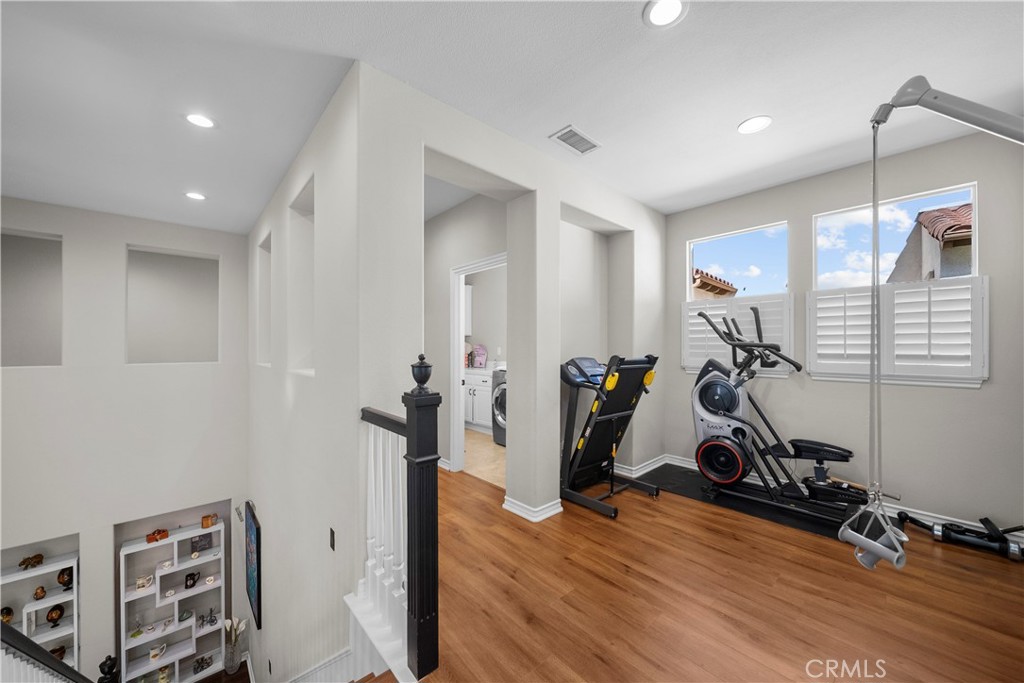 23912 Lakeside Road Valencia, CA 91355 - Photo 41 of 75