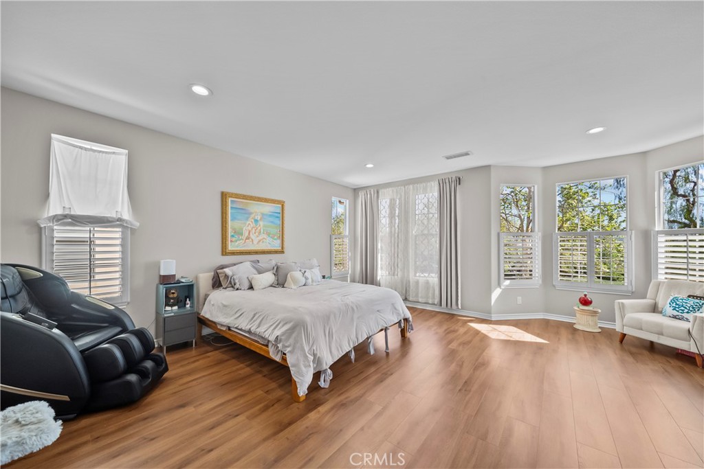 23912 Lakeside Road Valencia, CA 91355 - Photo 46 of 75