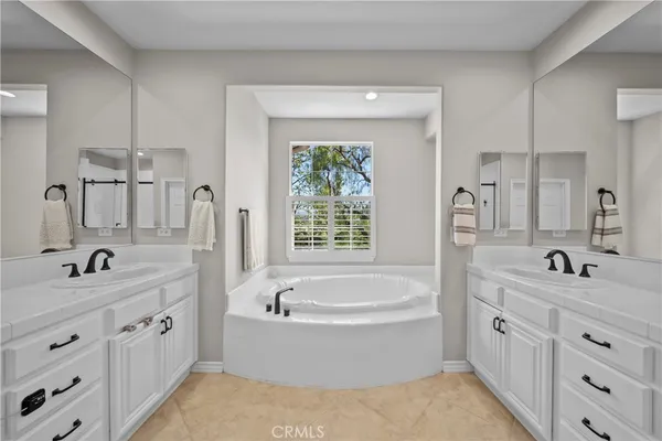 $1,298,800 | 23912 Lakeside Road, Valencia, CA 91355