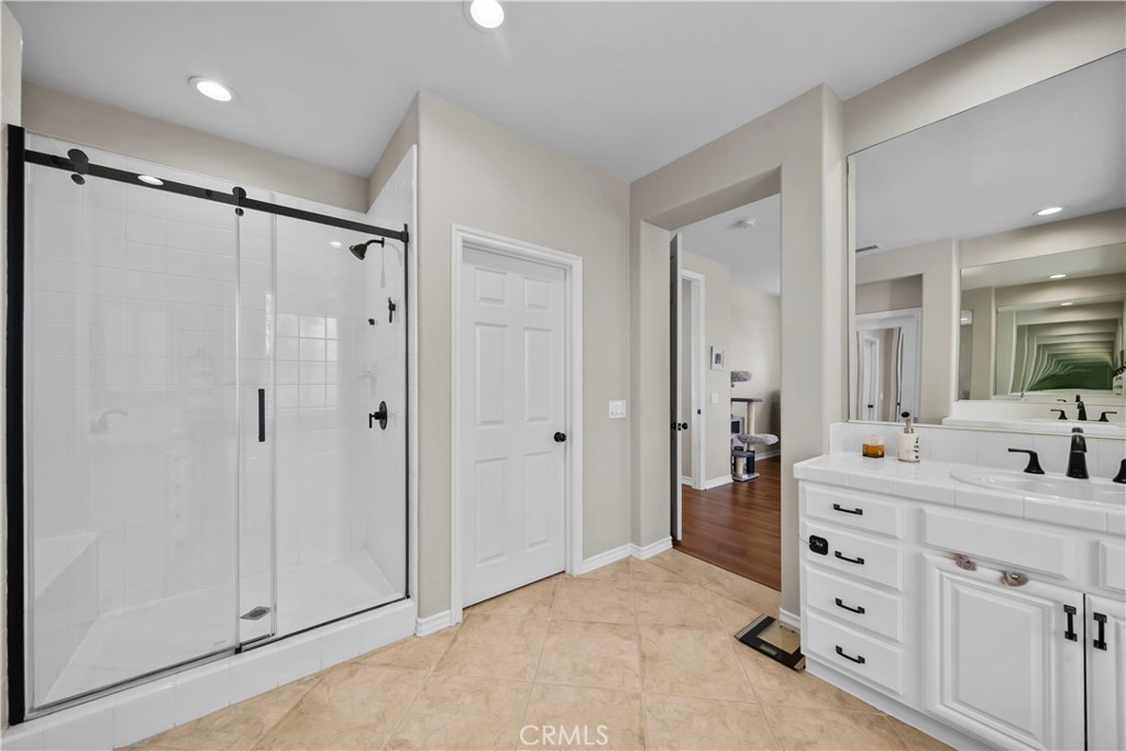 23912 Lakeside Road Valencia, CA 91355 - Photo 51 of 75